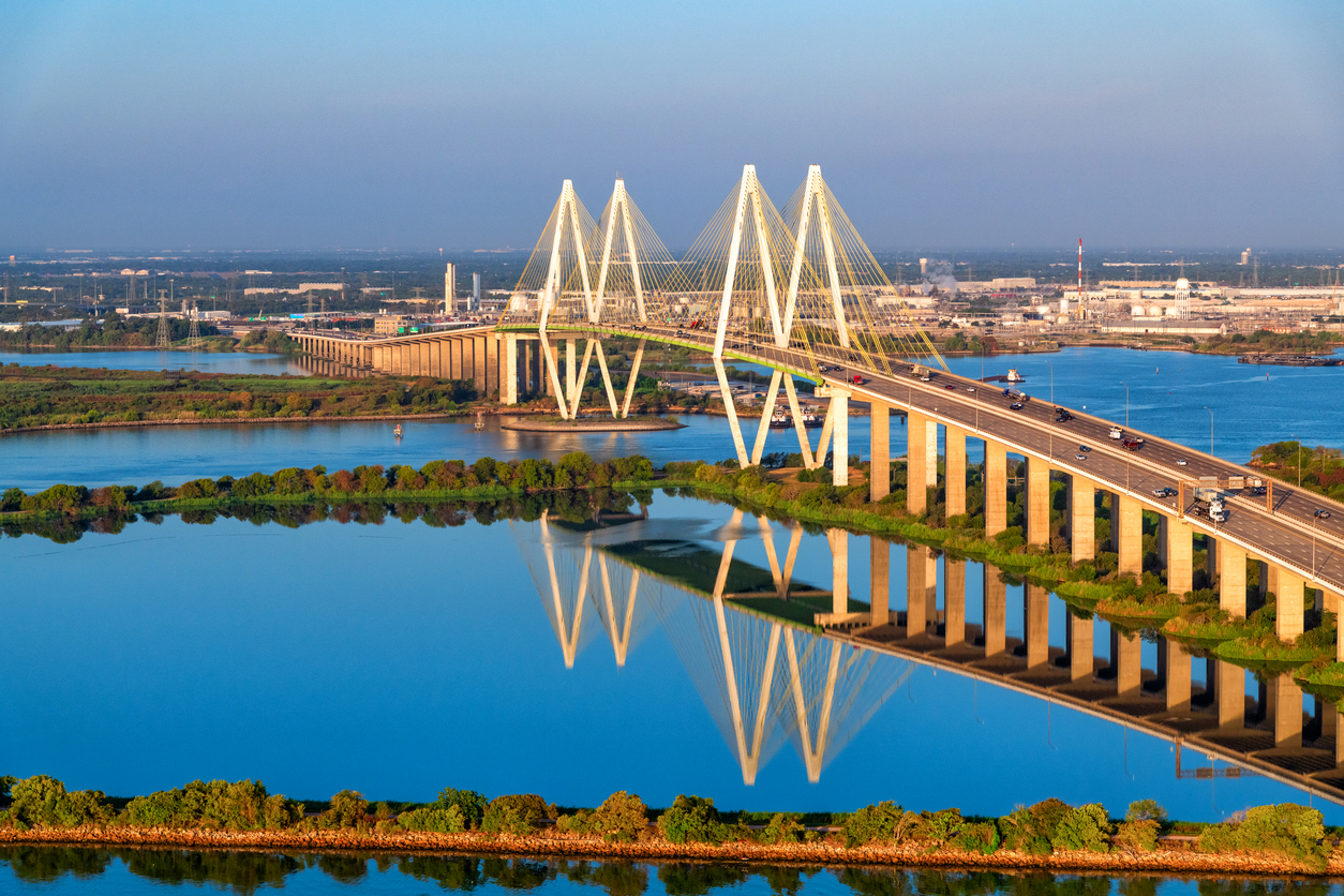 How to turn on electricity in Baytown, TX.